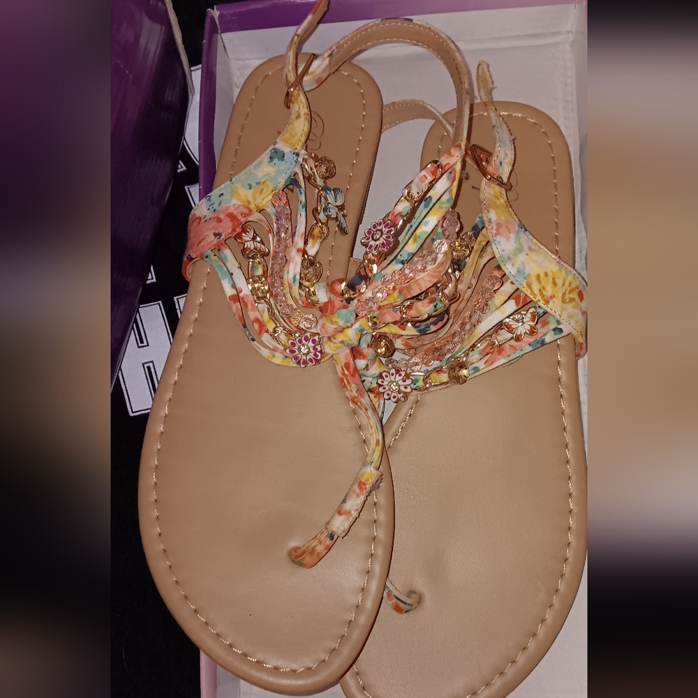 Womens sandals